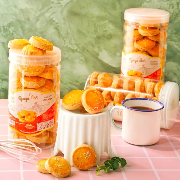 Njonja Mar Kue Kacang Wijen